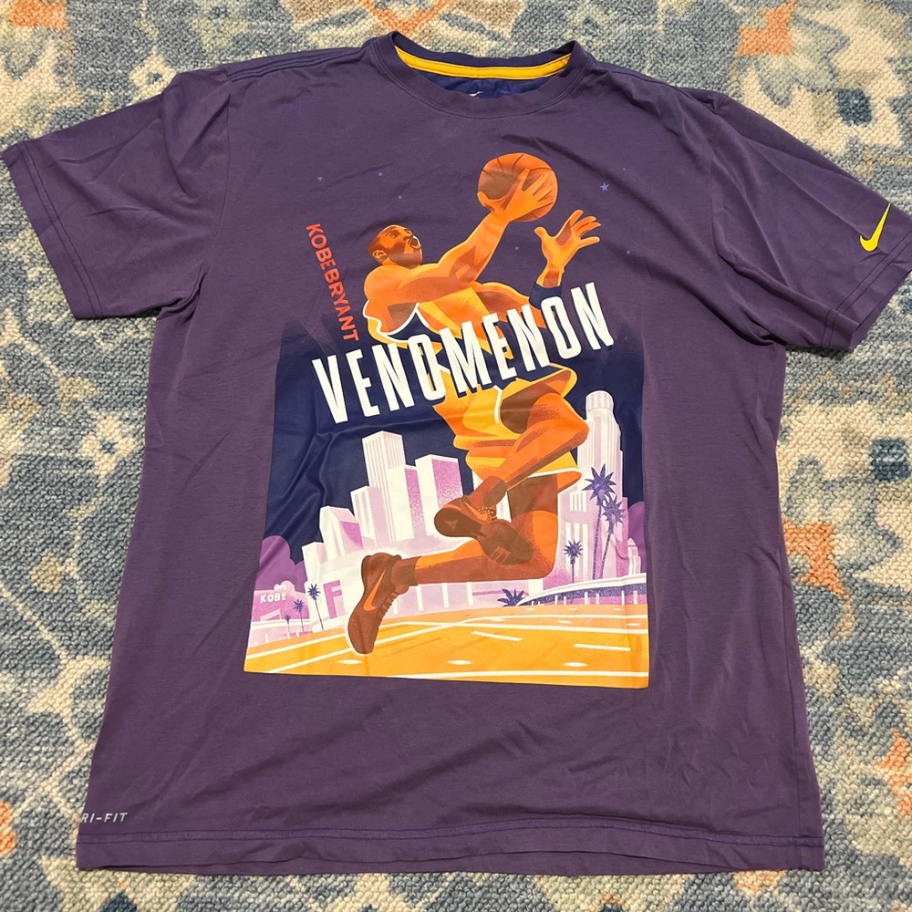 Nike Kobe Bryant Purple Graphic Men's Shirt